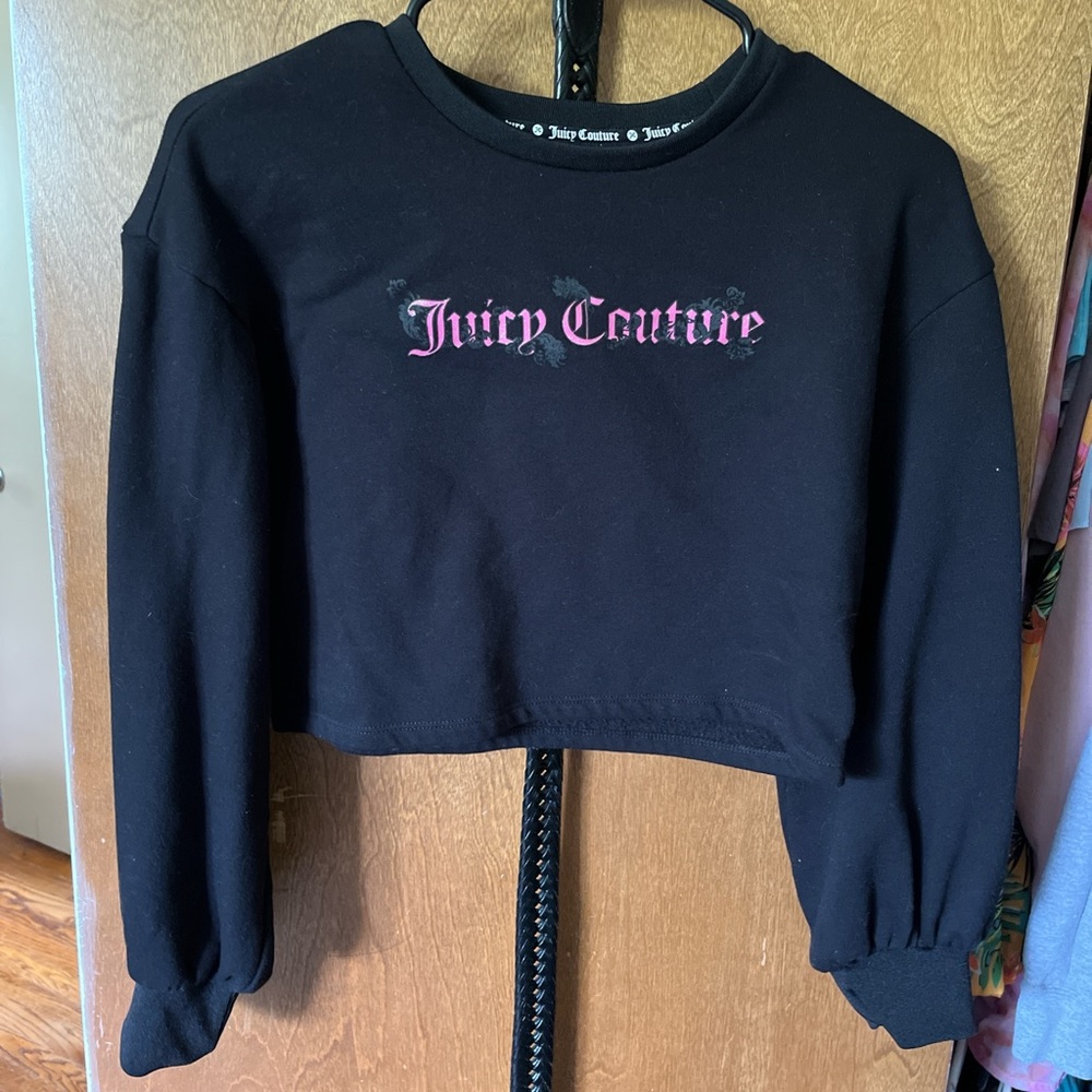 Medium black and pink juicy couture sweatshirt.